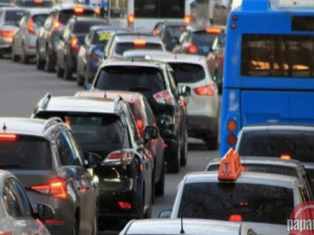 3 болон 8-аар төгссөн дугаартай тээврийн хэрэгсэл өнөөдөр хөдөлгөөнд оролцохгүй