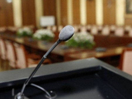 Өнөөдөр хуралдах ажлын хэсгүүд