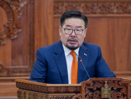 Ерөнхий сайд Г.Занданшатар  ямар ч баримт, нотолгоогүйгээр УИХ-ын даргыг гүтгэсэнээ хүлээн зөвшөөрчихөв