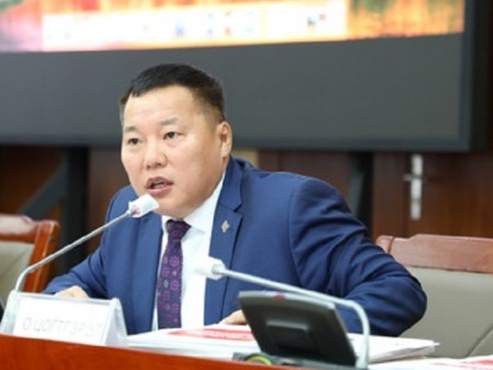 Үндсэн хуулийн цэц Б.Цогтгэрэлийг шалгаж эхэллээ