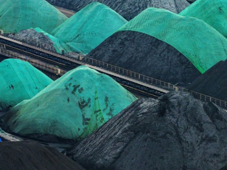 IX сард түүхэн дээд түвшнээ шинэчилсэн Монголын нүүрсний экспорт ойрын хугацаанд өсөлтөө хадгалах төлөвтэй