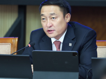 УИХ-ын чуулганаар Д.Амарбаясгалангийн УИХ-ын даргаас чөлөөлөгдөх хүсэлтийг хэлэлцэж эхэллээ