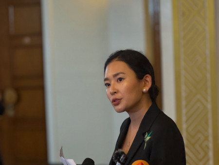 С.Цэнгүүн: Сонгуулийн өмнө иргэдийн дансанд мөнгө бэлнээр орж болдог хэрнээ энгийн үед багш, эмч нарын цалинг нэмэх болохоор “БОЛОХГҮЙ” болдог вэ?