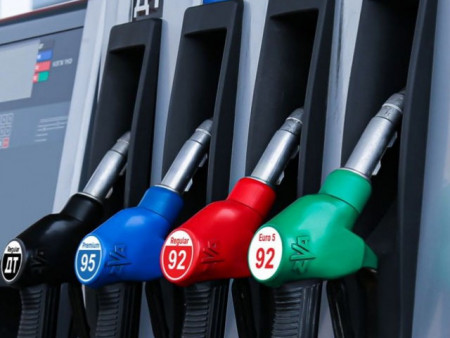 Шатахууны худалдаа эрхлэгч 21 аж ахуйн нэгжид торгууль ногдууллаа