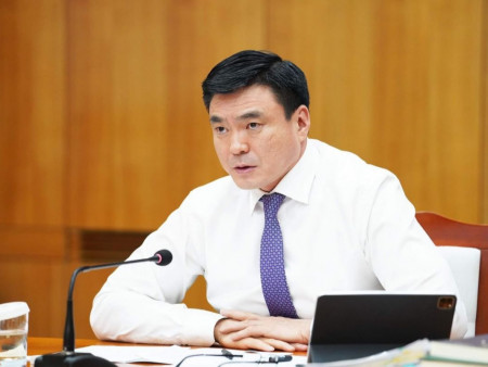 Шадар сайд С.Амарсайхан “Ерөнхий сайд Г.Занданшатарын ЗГ-т ажиллах боломжгүй” тул ажлаа өгч байна хэмээн мэдэгдлээ ​