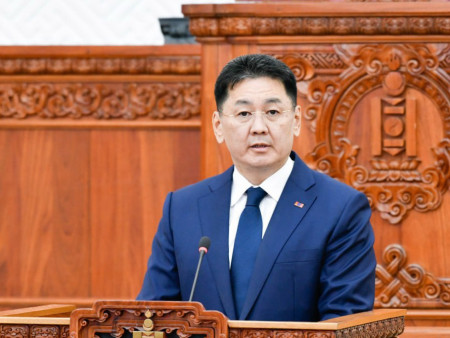 Ерөнхий сайд Г.Занданшатарыг огцруулсан тогтоолын төсөлд Ерөнхийлөгч У.Хүрэлсүх бүхэлд нь хориг тавилаа