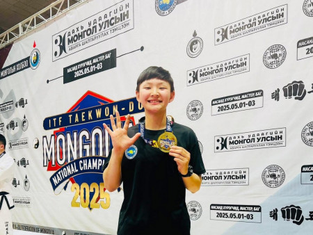 ОУХМ Б.Алтанчимэг алтан медалийн төлөө тоглохоор тунаж үлдээд байна