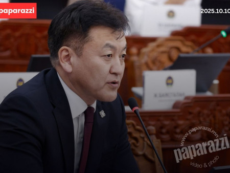 Б.Найдалаа: Би Үндсэн хууль, ардчиллын зарчмуудыг эргэн харж, нягталж дэнсэлсний эцэст одоогийн Ерөнхий сайд (ЕС) огцрох нь зөв гэдэгт эргэлзээгүй бат зогссон болно