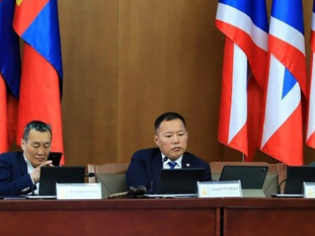 МАН-ын бүлэг томилгоо, АН татварын өрийг өршөөх асуудлыг хэлэлцжээ