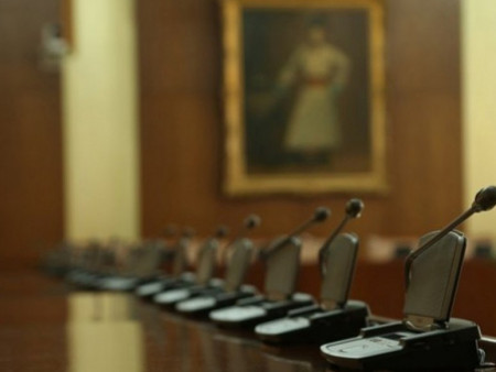 Өнөөдөр хуралдах байнгын хороод