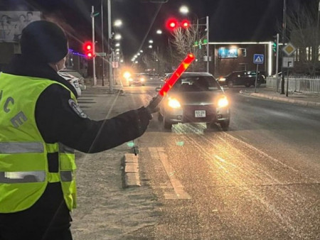 Жолоодох эрхээ хасуулсан үедээ согтуугаар тээврийн хэрэгсэл жолоодсон 8 гэмт хэрэг бүртгэгджээ