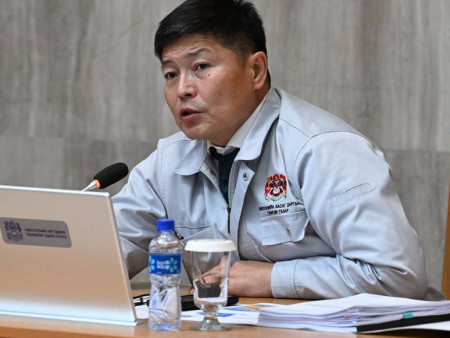 Хотын даргын бие чилээрхээгүй, ажлаа хийж байгаа гэв