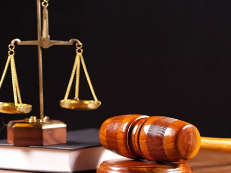 Эрх мэдэл, албан тушаалын байдлаа урвуулан ашигласан хэргийг шүүхэд шилжүүллээ