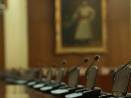 Өнөөдөр хуралдах түр болон байнгын хороод