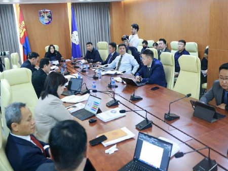 Байгаль орчин, ногоон хөгжлийн бодлогыг дэмжсэн хөрөнгө оруулалт зайлшгүй шаардлагатай байна гэв