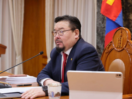 Монголоос өөр хэл дээр нэрлэгдэж буй газар зүйн нэрийг шинэчилж батлуулна