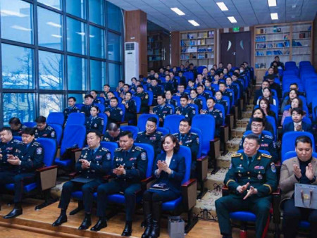 Цагдаа, дотоодын цэргийн байгууллагад хийсэн ПДИ-ийн судалгаа, шинжилгээний тайланг хүлээлгэн өглөө