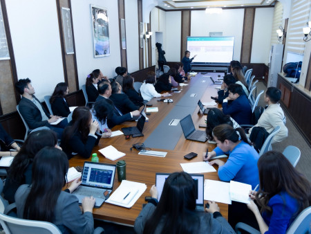 ???? ТӨРИЙН БОЛОН НУТГИЙН ЗАХИРГААНЫ БАЙГУУЛЛАГЫН НИЙТЛЭГ ЧИГ ҮҮРГИЙН ШИНЖИЛГЭЭ ХИЙХ АЖЛЫН ХЭСЭГ ХУРАЛДЛАА