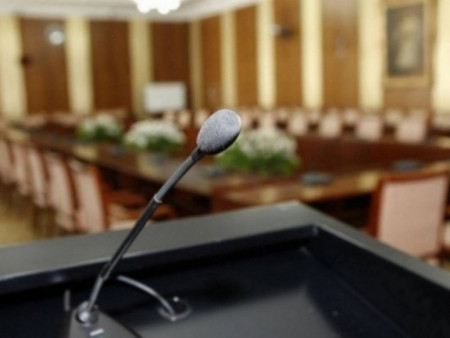 Өнөөдөр хуралдах ажлын хэсгүүд