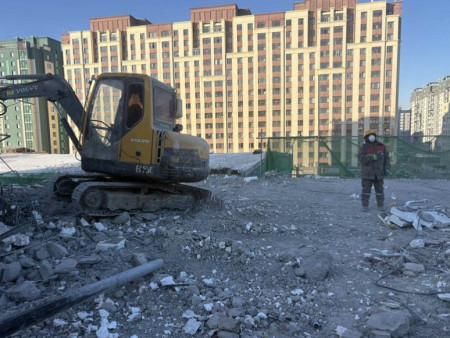 Дэлбэрэлтэд өртсөн 207 дугаар байрыг буулгаж дууслаа