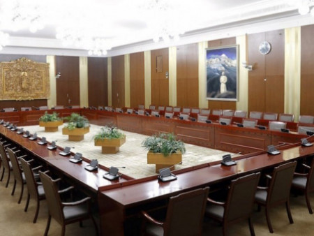 Өнөөдөр хуралдах ажлын хэсгүүд