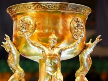 Алтан цомын барилдааныг М-Си-Эс Энержи , Апу скайтел багууд 46 даваагаар тэргүүлж байна