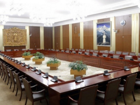 Өнөөдөр хуралдах байнгын хороод