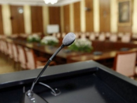 Өнөөдөр хуралдах ажлын хэсгүүд