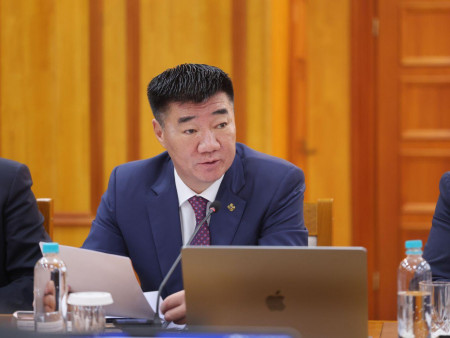 “Ачит Ихт”, “Эрдмин”, “Зэс эрдэнийн хувь” ХХК-д төрийн эзэмшлийн хувь, хэмжээг тогтоох санал, дүгнэлтийг хэлэлцэнэ