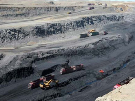 “Эрдэнэс Тавантолгой” ХК уурхайн ачилтын хоногийн дээд хэмжээг шинэчлэн тогтоолоо