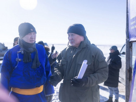 Баруун-Уртаас Бичигтийн боомт хүртэл хатуу хучилттай авто зам холбосноор Монгол Улсын далайд гарах хамгийн дөт гарц нээгдэнэ