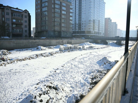 Сэлбэ голын явган зам болон бусад тохижилтын ажил 50 хувийн гүйцэтгэлтэй байна