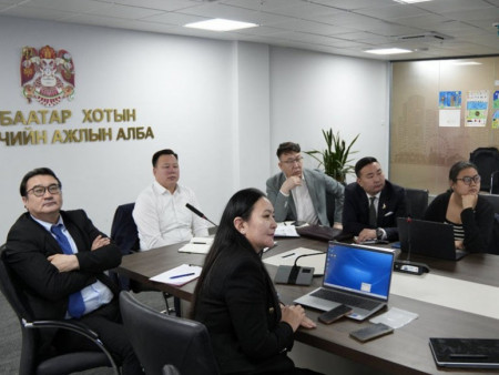 Ногоон бүс хариуцсан дэд хороо хуралдлаа