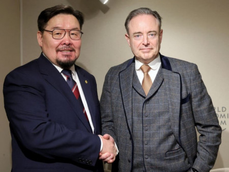 Монгол Улсын Ерөнхий сайд, Бельгийн хаант улсын Ерөнхий сайд нар Давост уулзлаа