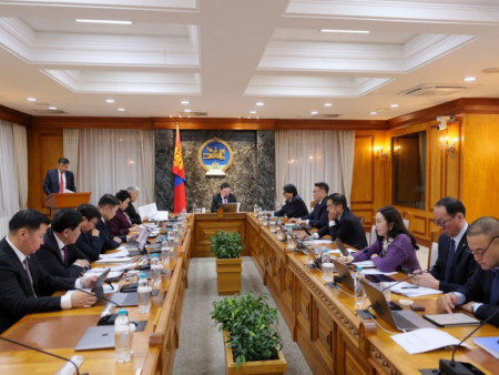 Ерөнхий сайд Г.Занданшатар Оюутолгойн төсөлд Монголын эрх ашгийг хангуулахаар “Рио Тинто”-д шаардлага хүргүүлнэ