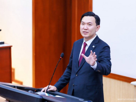 Улсын Их Хурлын дарга Н.Учрал: Эрхээ эдлэхийн зэрэгцээ үүргээ ухамсарлаж, бусдыг хүндэтгэх нь эх орондоо оруулж буй хамгийн том хөрөнгө оруулалт