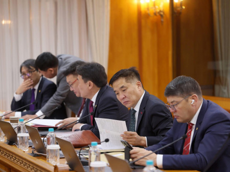 ЗГ: ДЦС-4-т гарсан осол, цахилгааны түр хязгаарлалтын талаар мэдээлэл сонсож байна