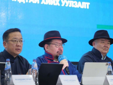 Хөвсгөл аймгийн төвд үерийн хамгаалалтын далан барихад шаардагдах зардлыг ирэх оны төсөвт суулгахаар болов