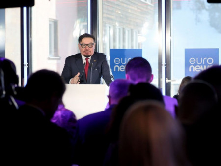 Дэлхийн аялал жуулчлалын ирэх 10 жилийг тодорхойлох зорилготой хуралдаанд оролцож, үг хэлэв