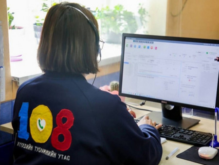 Хүүхдийн тусламжийн 108 утсанд долоон хоногийн хугацаанд 1080 дуудлага иржээ