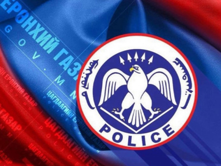 СЭРЭМЖЛҮҮЛЭГ: Иргэд буцалтгүй зээл олгоно гэсэн зарын дагуу холбогдож, залилуулж байна