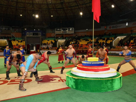 МАН-ын 105 жилийн ой, “Эх орончдын өдөр“-т зориулсан 256 бөхийн барилдаан маргааш болно