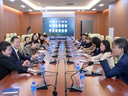 Цэцэрлэг, сургуулийн хүүхдийн хоол үйлдвэрлэл, чанарыг сайжруулах талаар хэлэлцлээ