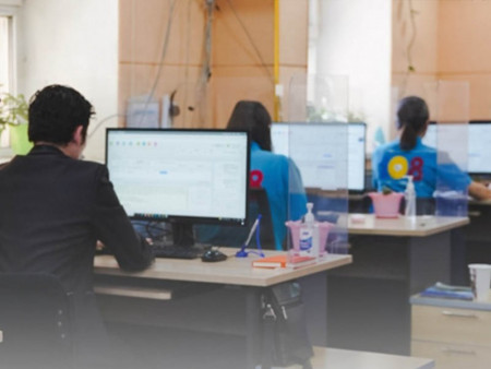 Хүүхдийн тусламжийн 108 утсанд нийт 1735 дуудлага мэдээлэл иржээ