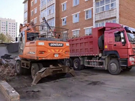 Зөвшөөрөлгүй барьсан 137 гараашийг буулгалаа