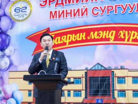 Н.Учрал: Монгол хүүхэд бүрийг мэдлэг, ур чадварын хоцрогдлоос чөлөөлж, багш нараа дэмжиж ажиллана