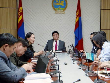 Туулын хурдны замын төслийн үйл ажиллагааг хуульд нийцүүлтэл түр зогсоолоо