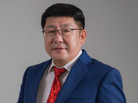 ШҮҮХ: Хахууль авсан “Эрчим хүчний үндэсний төв” ТӨХК-ийн захирал асан Д.Бямбасүрэнг нийтийн албанд томилогдох эрхийг 5 жилээр хасаж, 30 сая төгрөгөөр торголоо