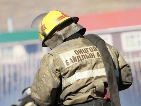 ОБЕГ: 12 хүний амь аварч, 167 иргэнийг утаажилтын бүсээс гаргалаа
