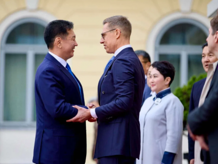 Ерөнхийлөгч У.Хүрэлсүхийг Финланд Улсын Ерөнхийлөгч Александер Стубб албан ёсоор угтаж авлаа